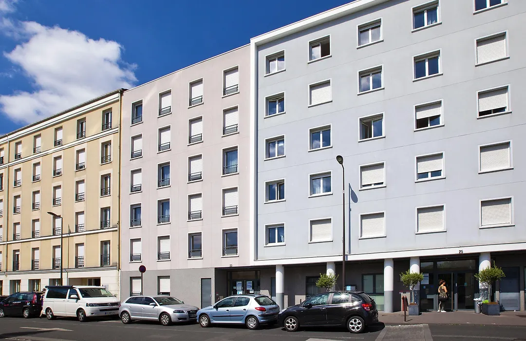 Sejours & Affaires Paris Vincennes-1